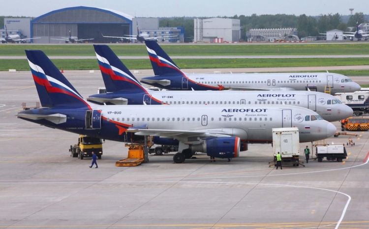 Reuters: Россия научилась закупать запчасти для самолетов в обход санкций