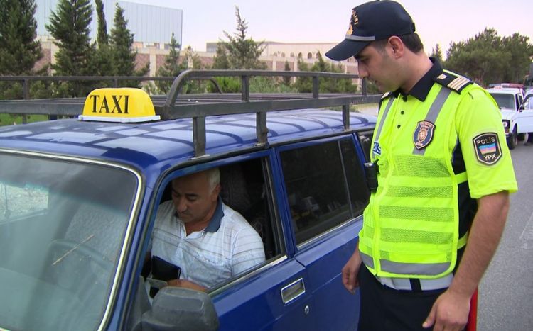 В Сумгайыте за месяц водителям выписано около 50 тыс. штрафов