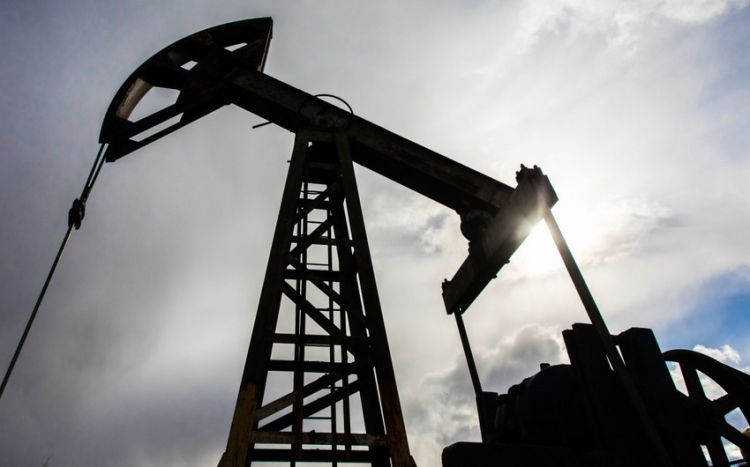 Цена азербайджанской нефти превысила 91 доллар