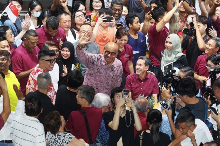 ارمان شانموجاراتنام رئيسا جديدا لسنغافورة