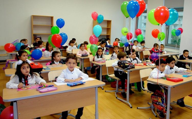 Обнародовано количество учеников, которые будут обучаться в бакинских школах в новом учебном году