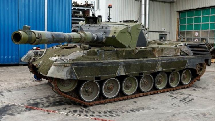10 Leopard 1 tanks from Denmark arrive in Ukraine